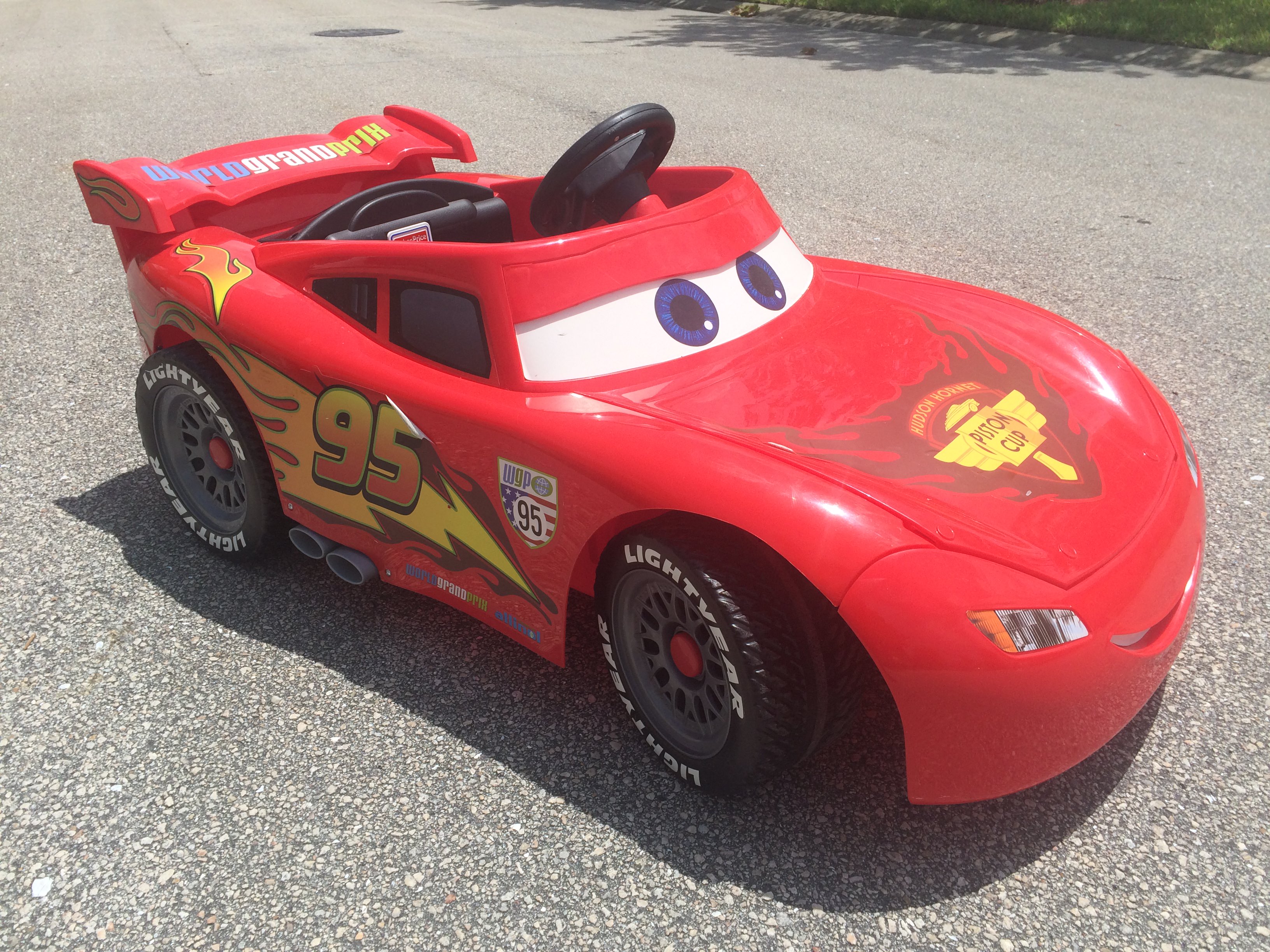 Disney Pixar Cars 3 Lightning Mcqueen Vehicle 3 Light
